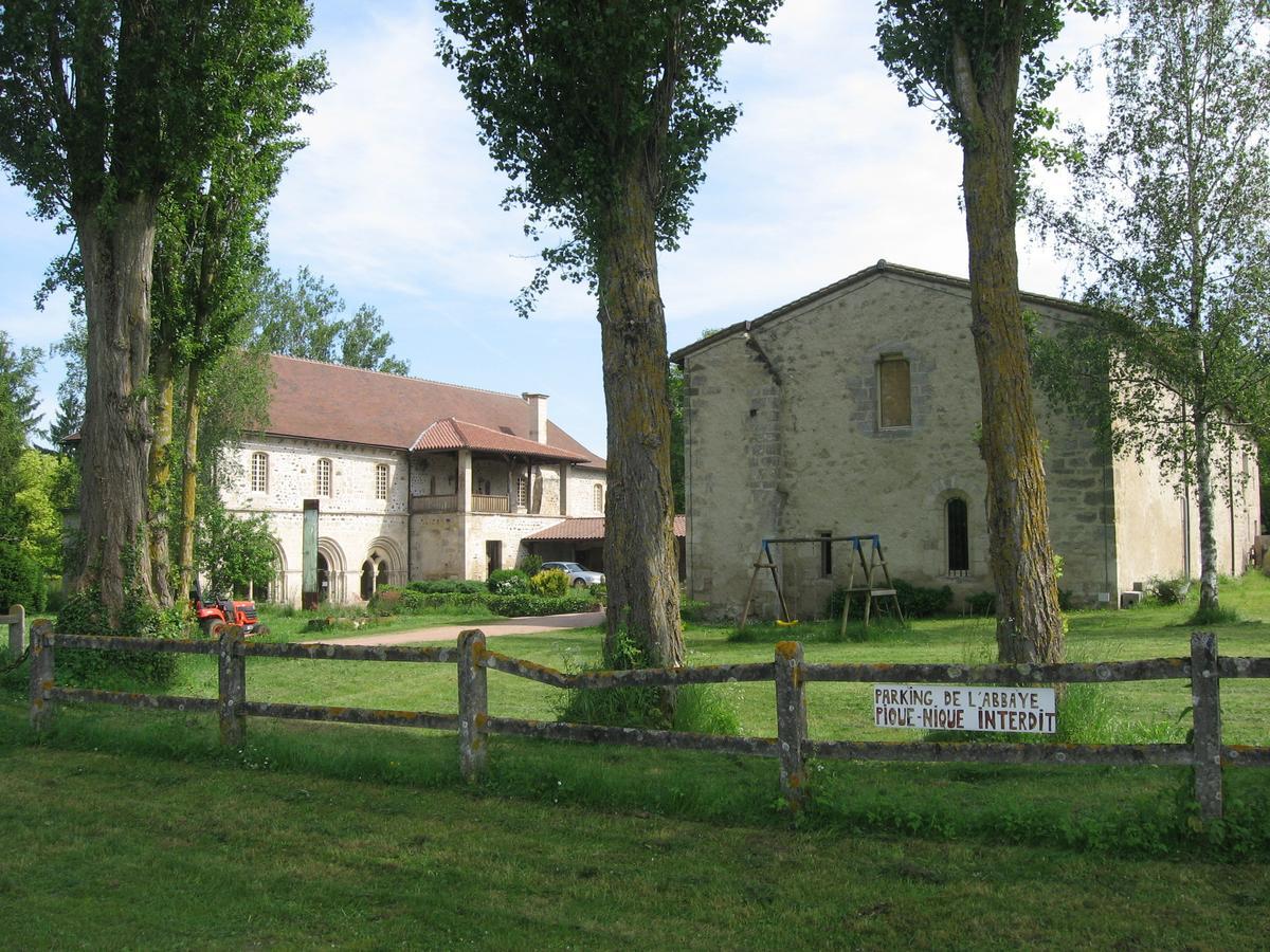 Abbaye Saint Gilbert Bed & Breakfast Exterior photo