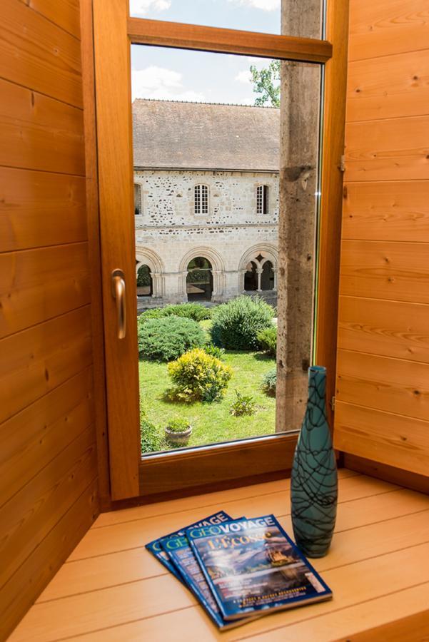 Abbaye Saint Gilbert Bed & Breakfast Exterior photo