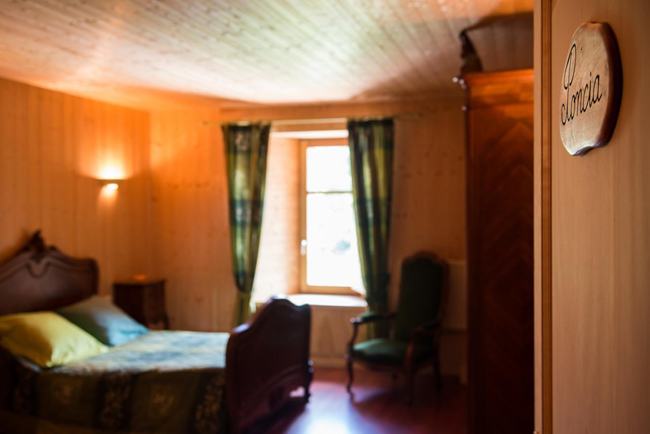 Abbaye Saint Gilbert Bed & Breakfast Exterior photo
