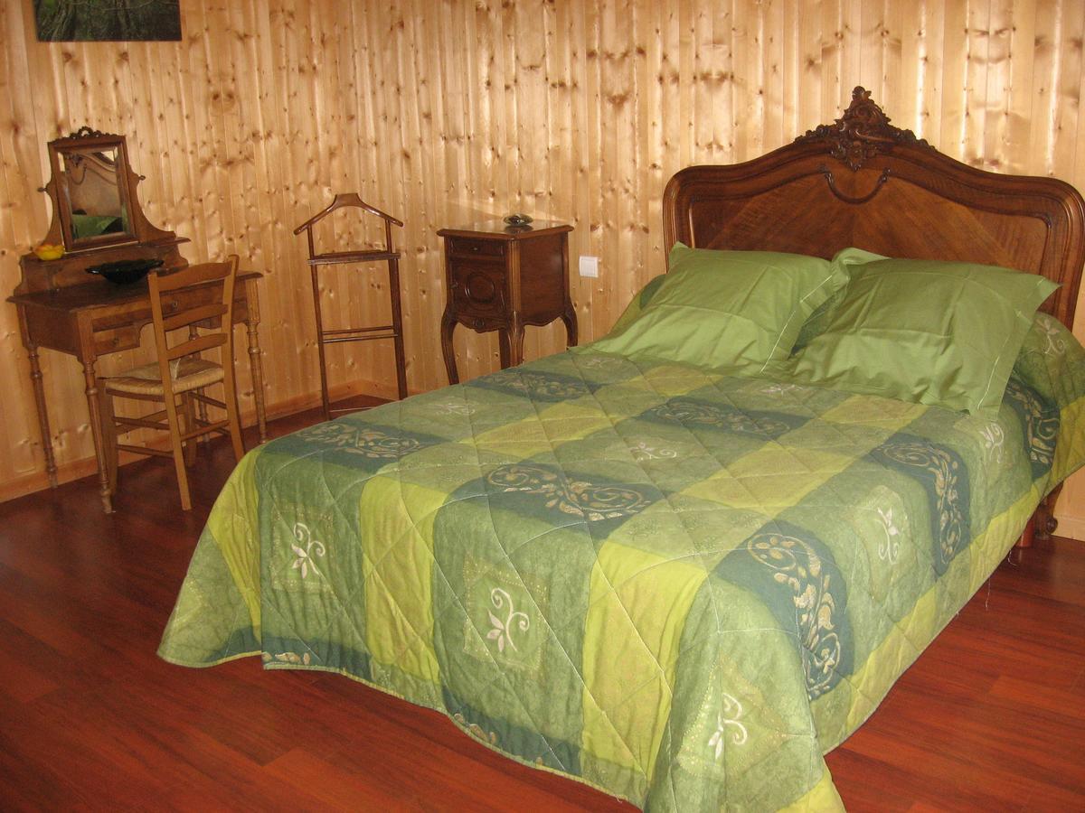 Abbaye Saint Gilbert Bed & Breakfast Exterior photo